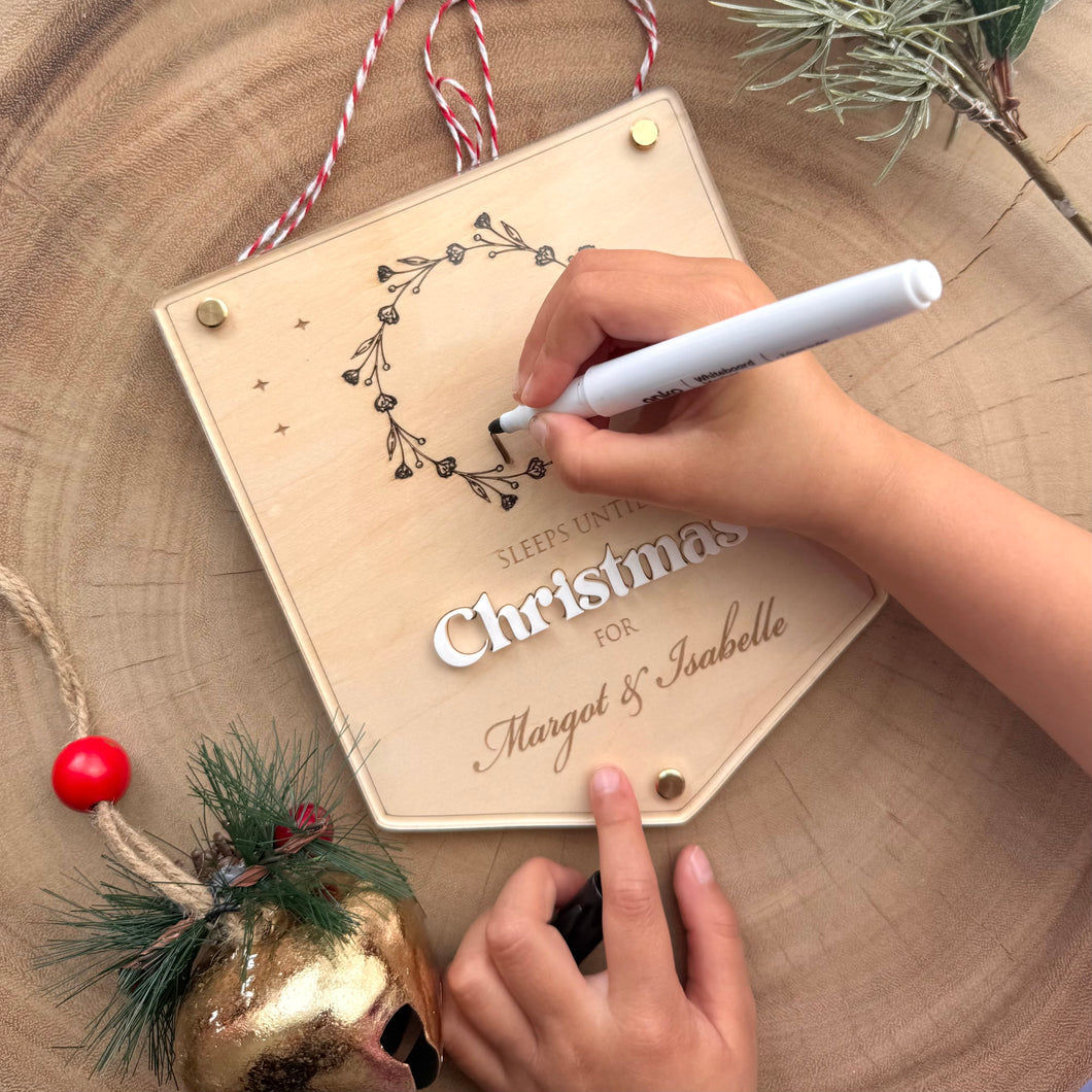 Christmas Countdown hanger // Personalised Christmas Decor