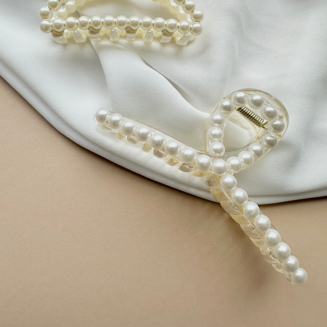 Pearl Claw Clip // Bridal Hair accessory