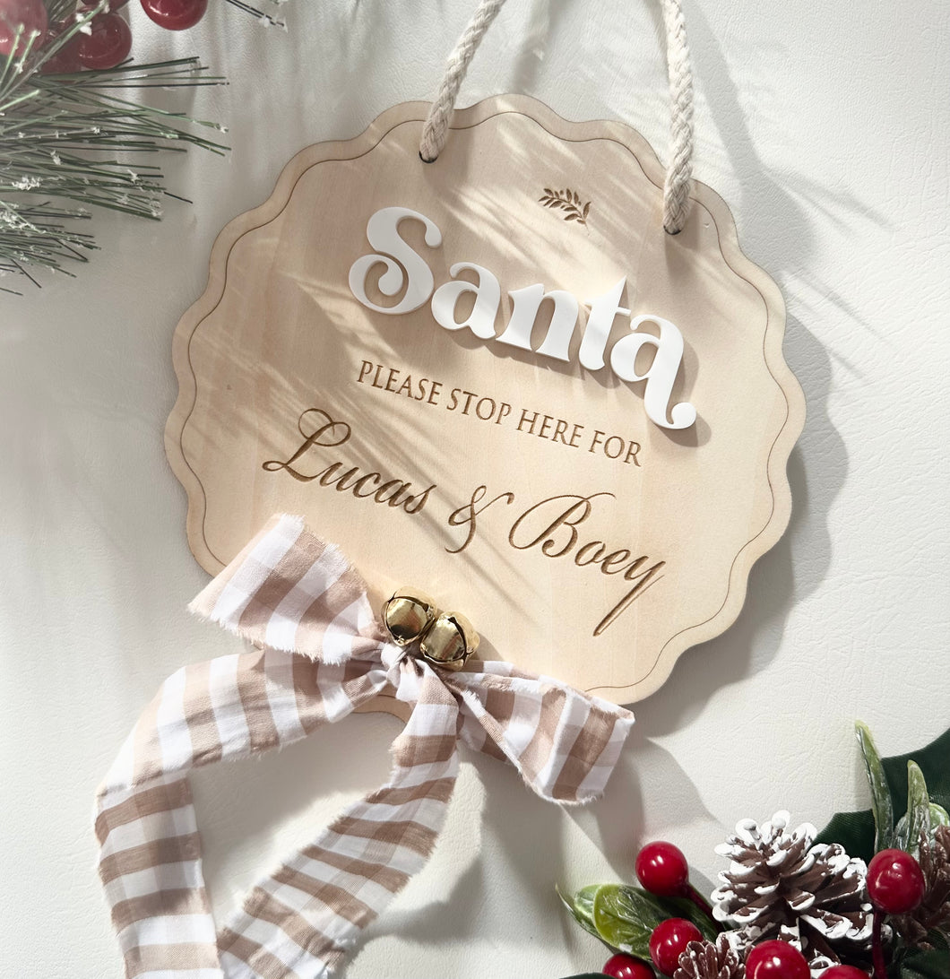 Santa stop here hanger // Personalised