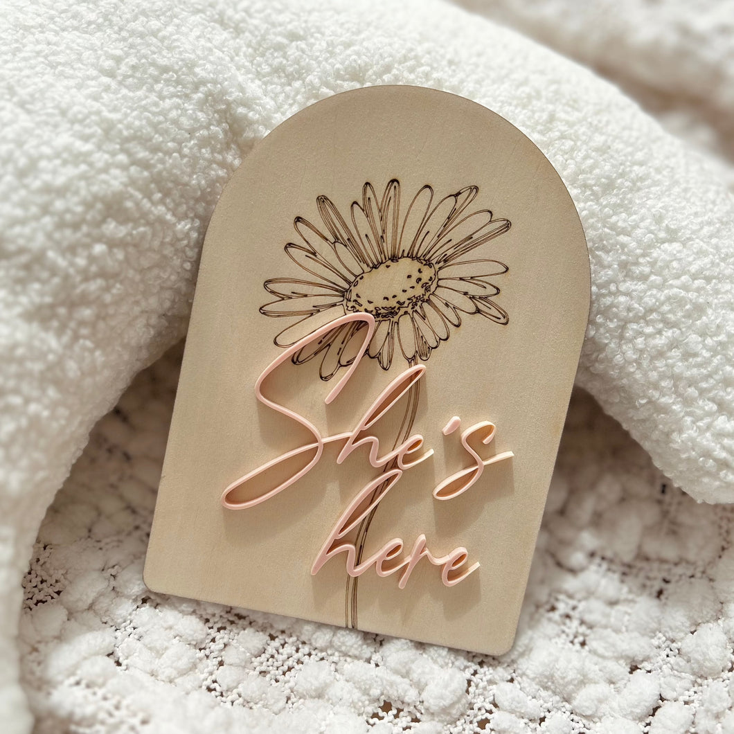 New born arrival announcement plaque // She’s here