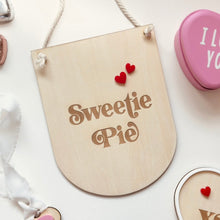 Load image into Gallery viewer, Sweetie Pie Hanger // Valentine’s decoration
