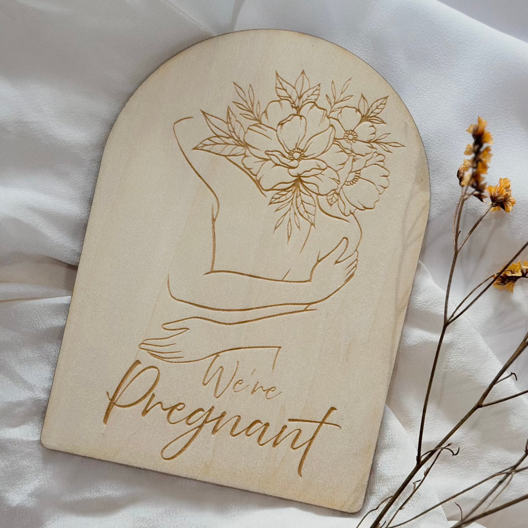 Pregnancy announcement Plaque // Couple // Personalisable