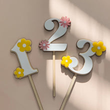 Load image into Gallery viewer, Flower Number Cake Topper // Flower topper
